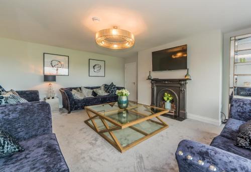 Marina Views, Kinsale, Exquisite Holiday Homes, Sleeps 16