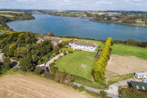 Marina Views, Kinsale, Exquisite Holiday Homes, Sleeps 16