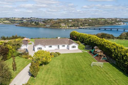 Marina Views, Kinsale, Exquisite Holiday Homes, Sleeps 16