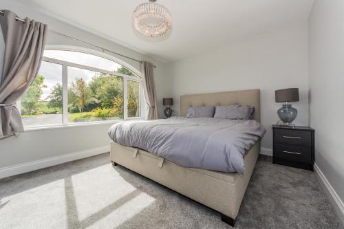 Marina Views, Kinsale, Exquisite Holiday Homes, Sleeps 16