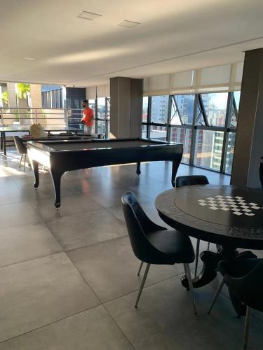 Apartamento Edif�cio Time Apto 1314 - 300m Praia Ponta Verde