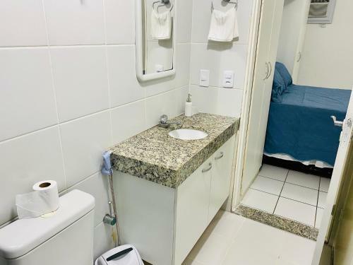Apartamento Quarto E Sala Com Piscina Pr�ximo � Praia