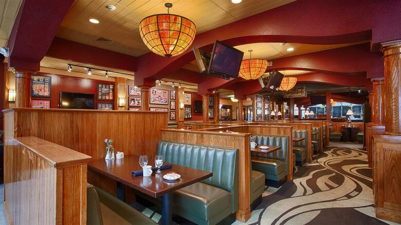 Best Western Plus North Haven Hotel
