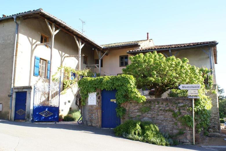 Bed & Breakfast Les Portails Bleus