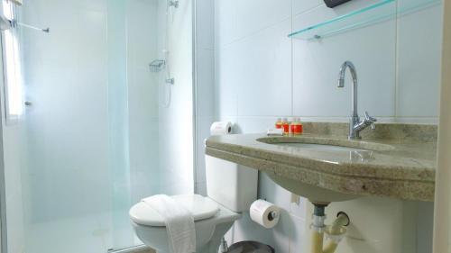 Apartamento Edif�cio Jtr Com Sa�da Para Orla - Torre Austr�lia Apto 912