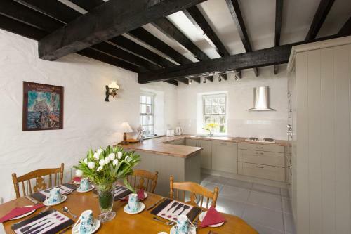 Dunguaire Cottages
