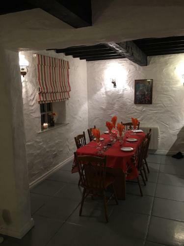 Dunguaire Cottages