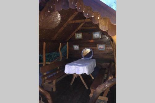 River View Log Cabin Pod - 5 Star Glamping Experience