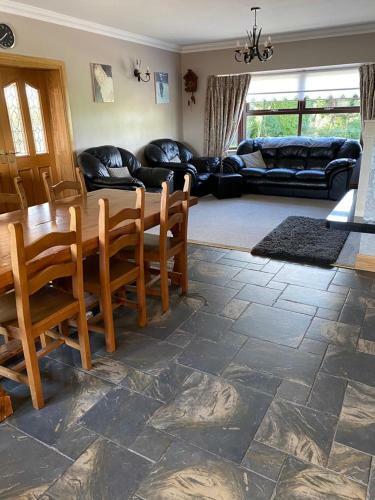 Gallagh Guest House Self Catering H18r252 Eircode
