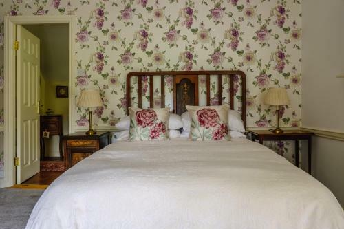 Brooklawn House Bed And Breakfast