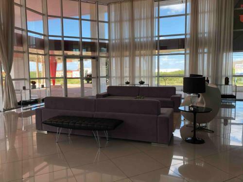 Apartamento Est�dio Business West Flat
