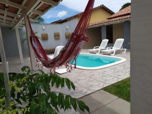 Casa Com Piscina No Centro