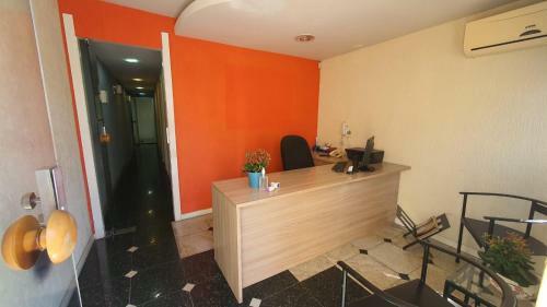 M.e.c. Office Hostel