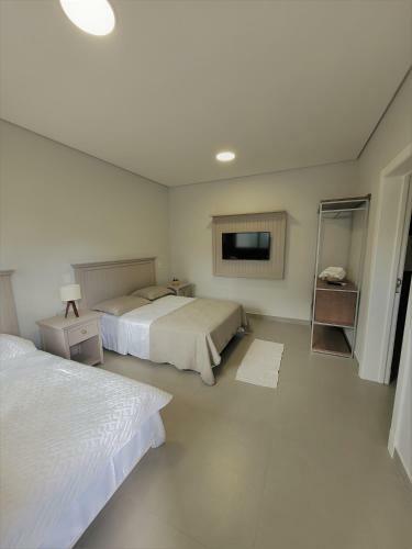 Hostal Pousada Paranagu� Lodge