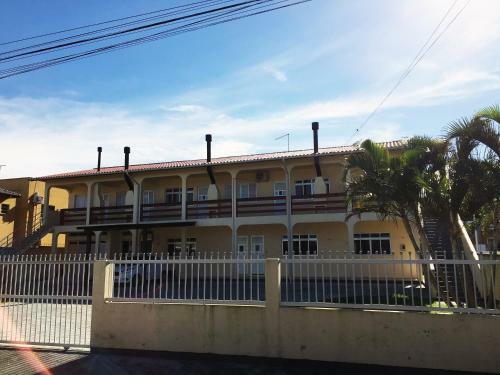 Apartamentos Pinheira Kitinete 01 - Praia De Cima