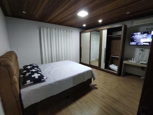 Casa Com Piscina Churrasqueira Ar Em Todos Quartos Ponta Do Papagaio