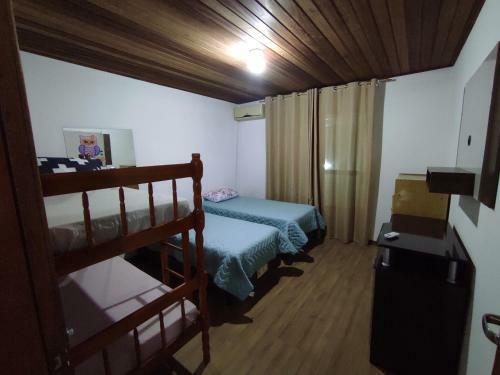 Casa Com Piscina Churrasqueira Ar Em Todos Quartos Ponta Do Papagaio