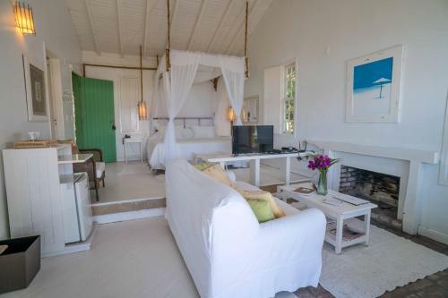Hostal Ilha Do Papagaio Adventures