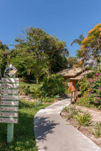 Hostal Ilha Do Papagaio Adventures