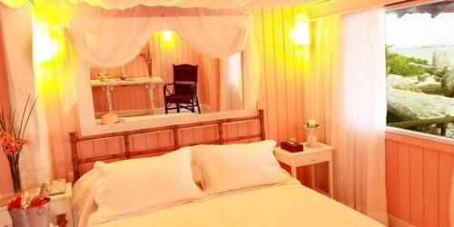 Hostal Ilha Do Papagaio Adventures
