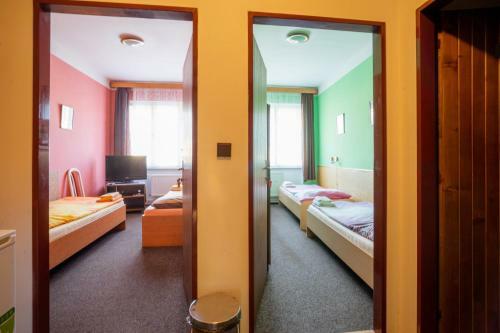 Hostal Penzion Mens�k