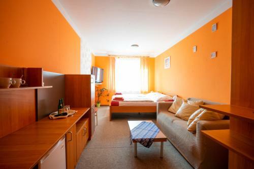 Hostal Penzion Mens�k