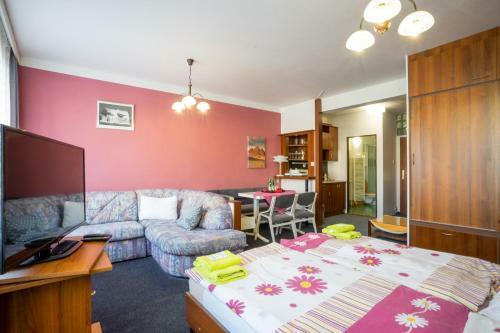 Hostal Penzion Mens�k