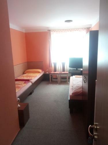 Hostal Penzion Mens�k