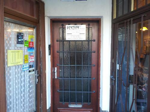 Hostal Penzion Mens�k