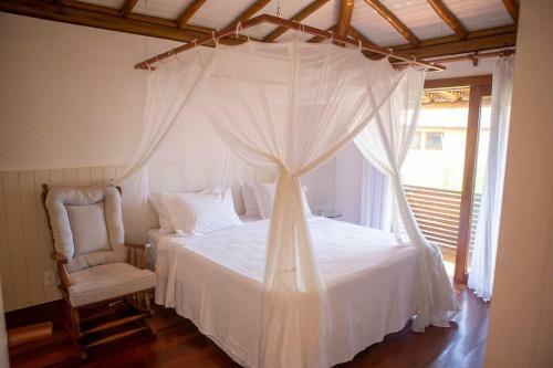 Excelente Casa, P� Na Areia, No Melhor de Arraial!