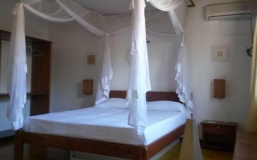 Apartamento Na Praia Com Charme, Piscina, Condominio