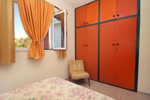 Apartments With A Parking Space Korcula - 9306