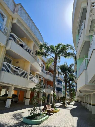 Apartamento Apto C/ Piscina - 150m Da Praia De Bombas
