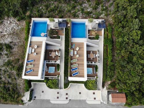 Beautiful Villa Alhena & Aurora