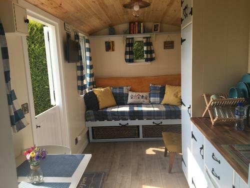 Atlantic Way Shepherd Hut