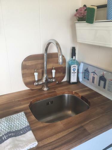 Atlantic Way Shepherd Hut