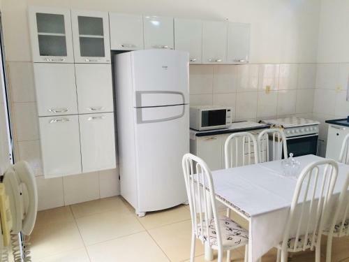Recanto Cunha-casa Para At� 14 Pessoas, 5 Min' Do Parque