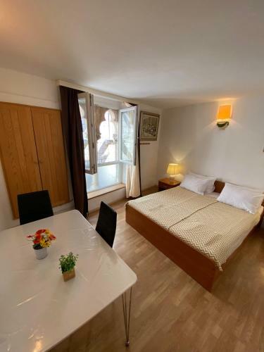 Hostal Guest House Old Town
