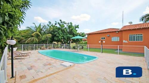 Ch�cara Arizona, 5m Do Thermas