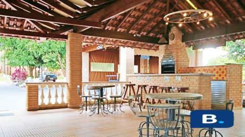 Ch�cara Arizona, 5m Do Thermas