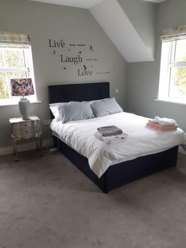 Bedroom No 3 Garden View