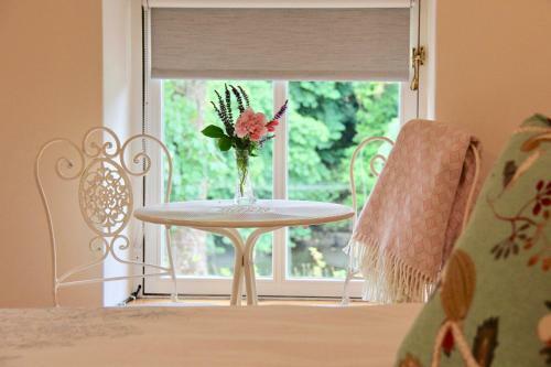 Bed & Breakfast Riverside House