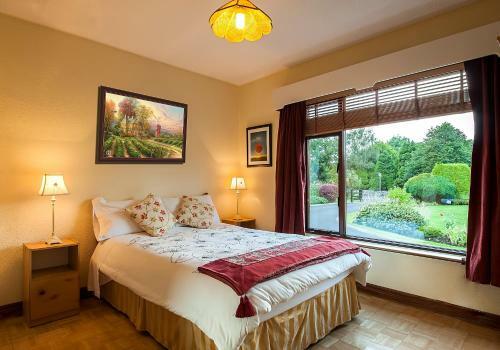 Crossriver Bed And Breakfast