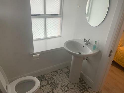 Room 1 Camp Street B&B