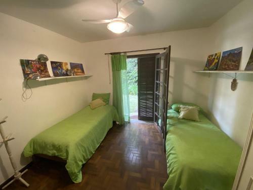 Jumpinbed - Itaipava Casa 4 Suites Dentro de Condominio Vale Da Lua
