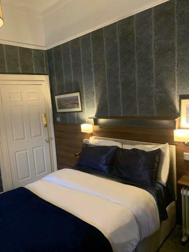 Apartamento Upstairs Studio - Private Kitchenette And En-suite