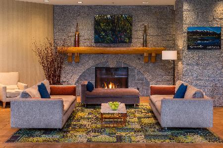 Hotel Crystal Lodge