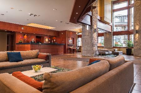Hotel Crystal Lodge