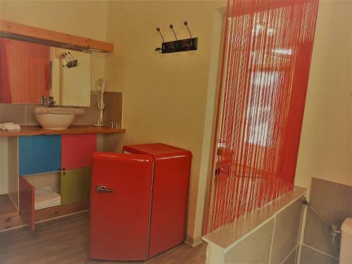 Bed & Breakfast Chambre Et Gite La Dorgisane
