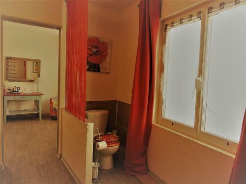 Bed & Breakfast Chambre Et Gite La Dorgisane